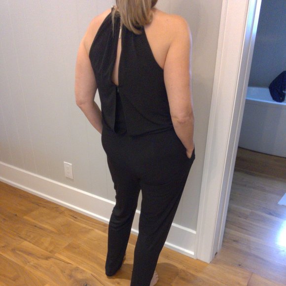 jumpsuit - Picture 3 of 3